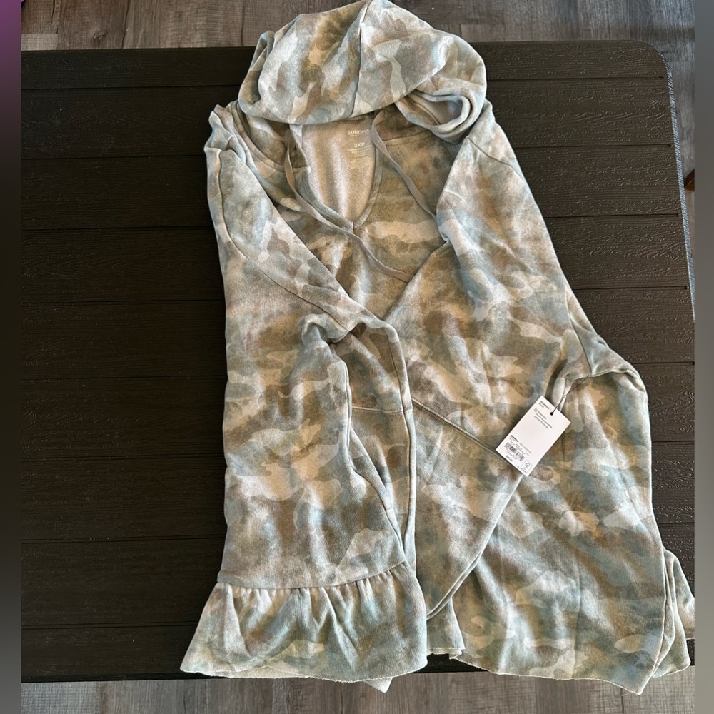Sonoma Camo hoodie 3XP NWT